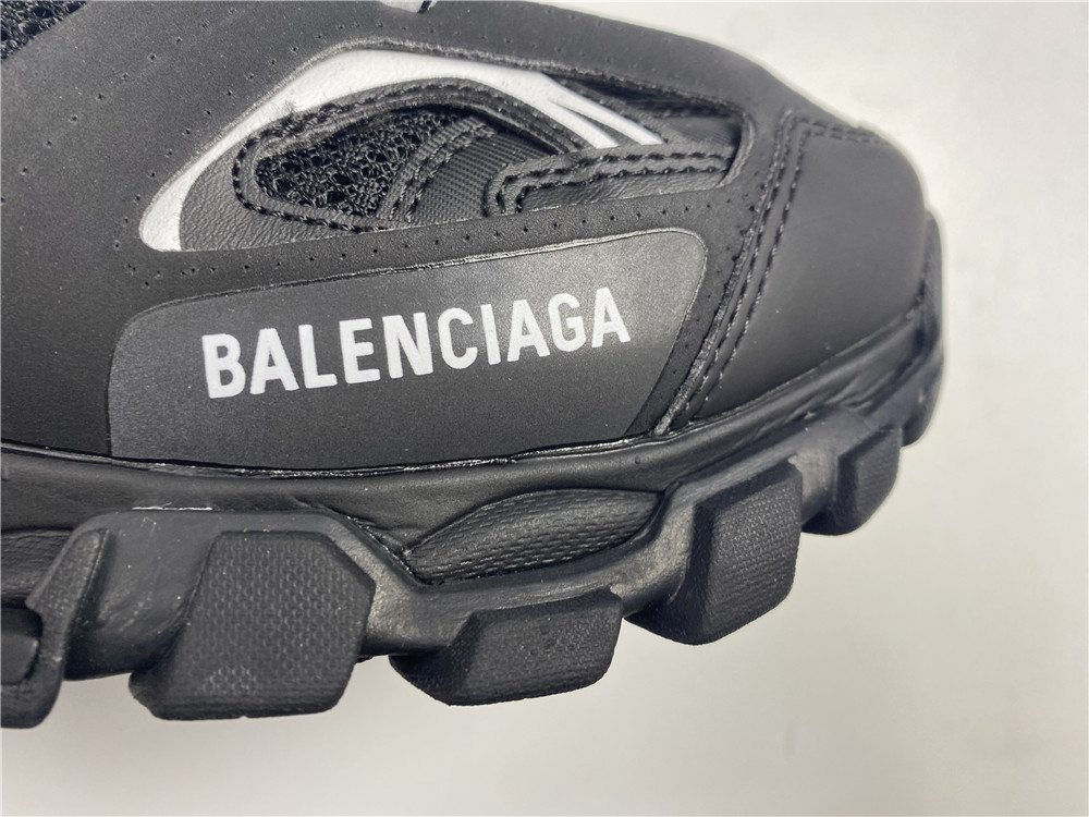 BLG TRACK SNEAKER BLACK